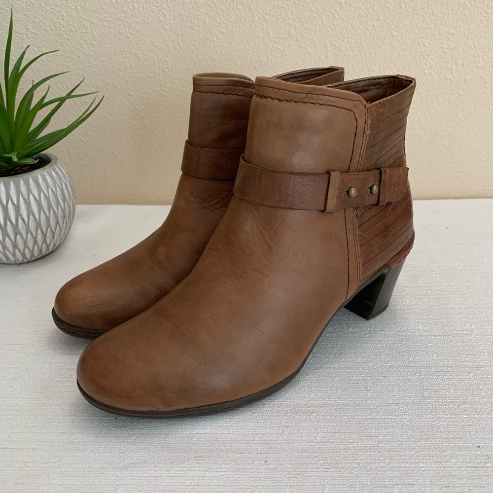 cobb hill rashel buckle bootie